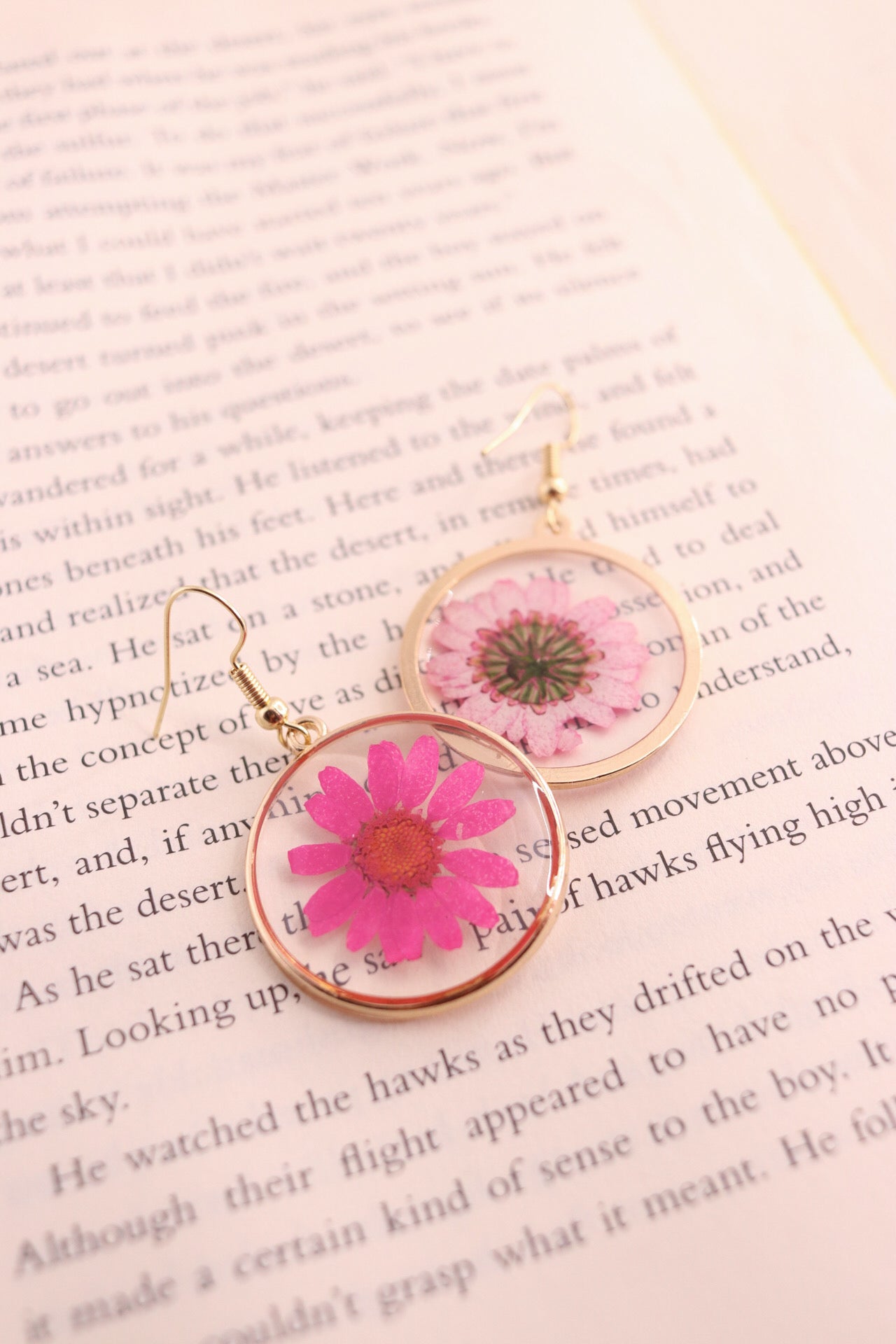 Hot Pink Daisy Earrings