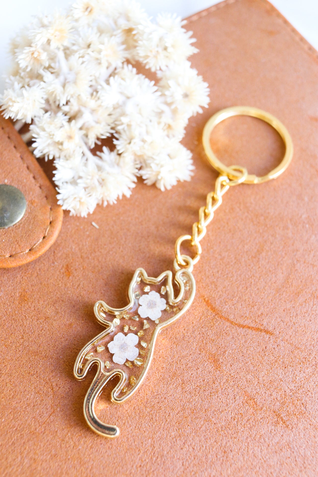 Clear Kitty Keychain - Double-sided