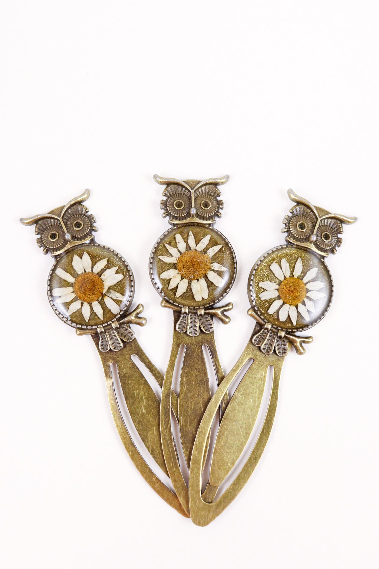 Vintage Bronze Owl Chamomile Flower Bookmark Clip