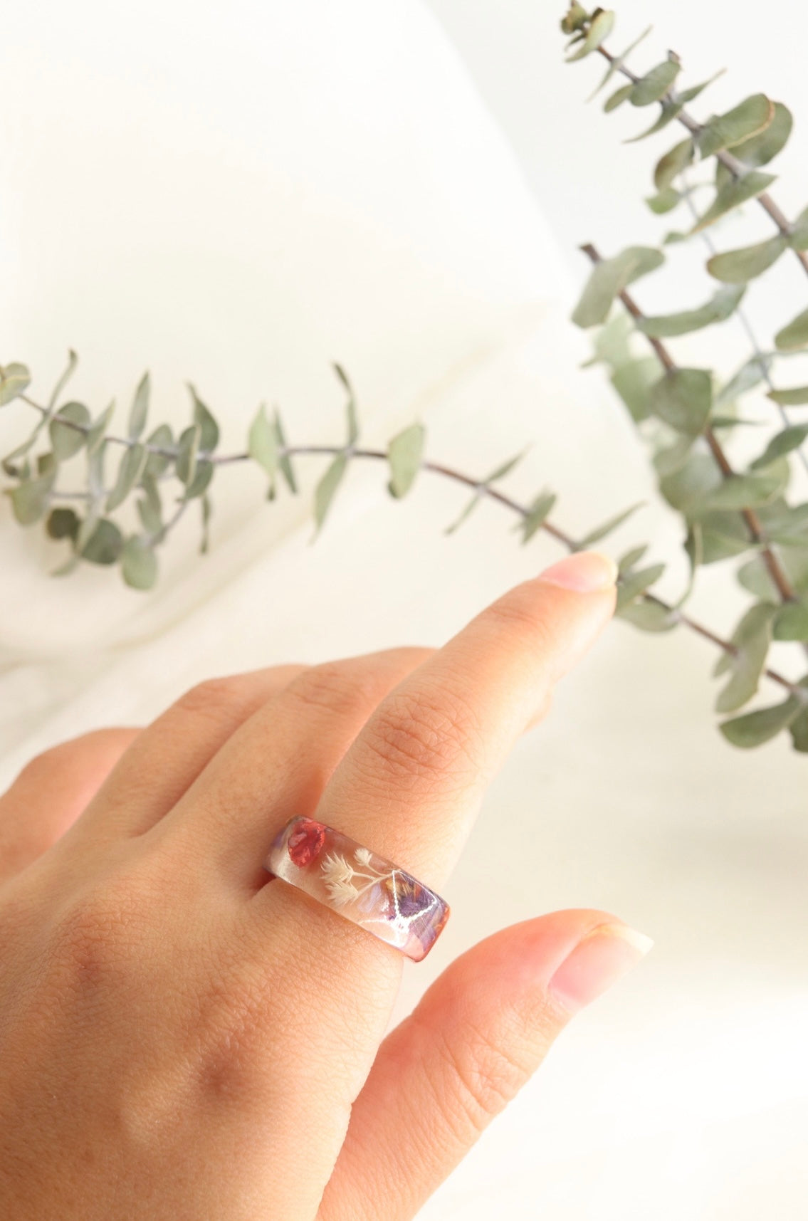 Mixed Wildflower Resin Ring, Botanical Real Flower Nature Ring, One Size US 6