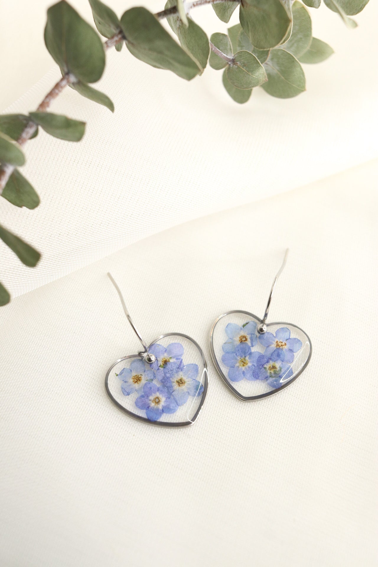 Forget Me Not Wildflower Small Heart Resin Earrings, Pressed Dried Natural Flowers, Botanical Nature Jewelry Gift For Her