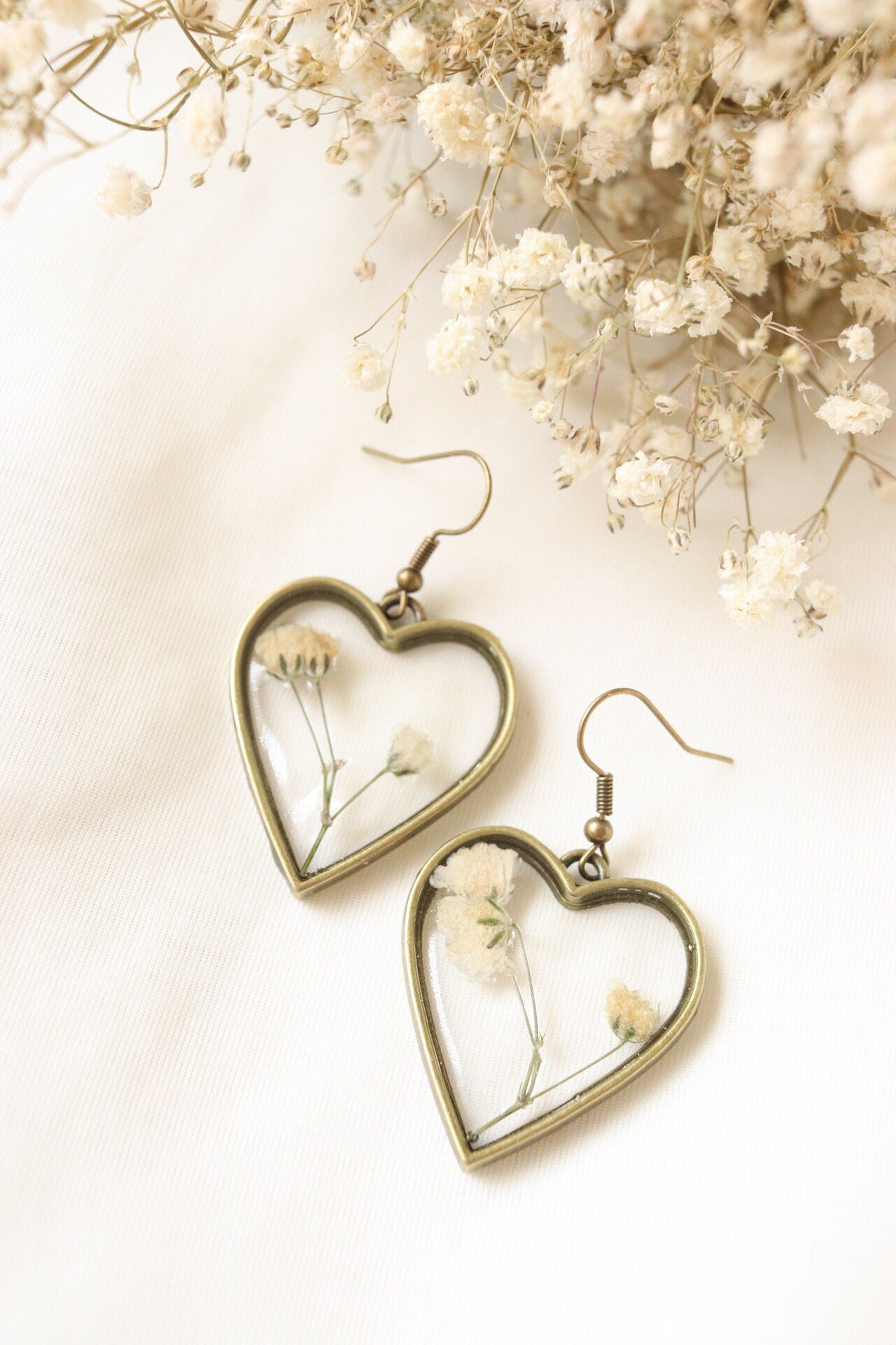 Baby's Breath Heart Earrings: Vintage Bronze Pressed Flower Resin Dangles